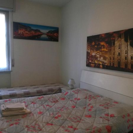 Edolo Apartment Milaan Buitenkant foto